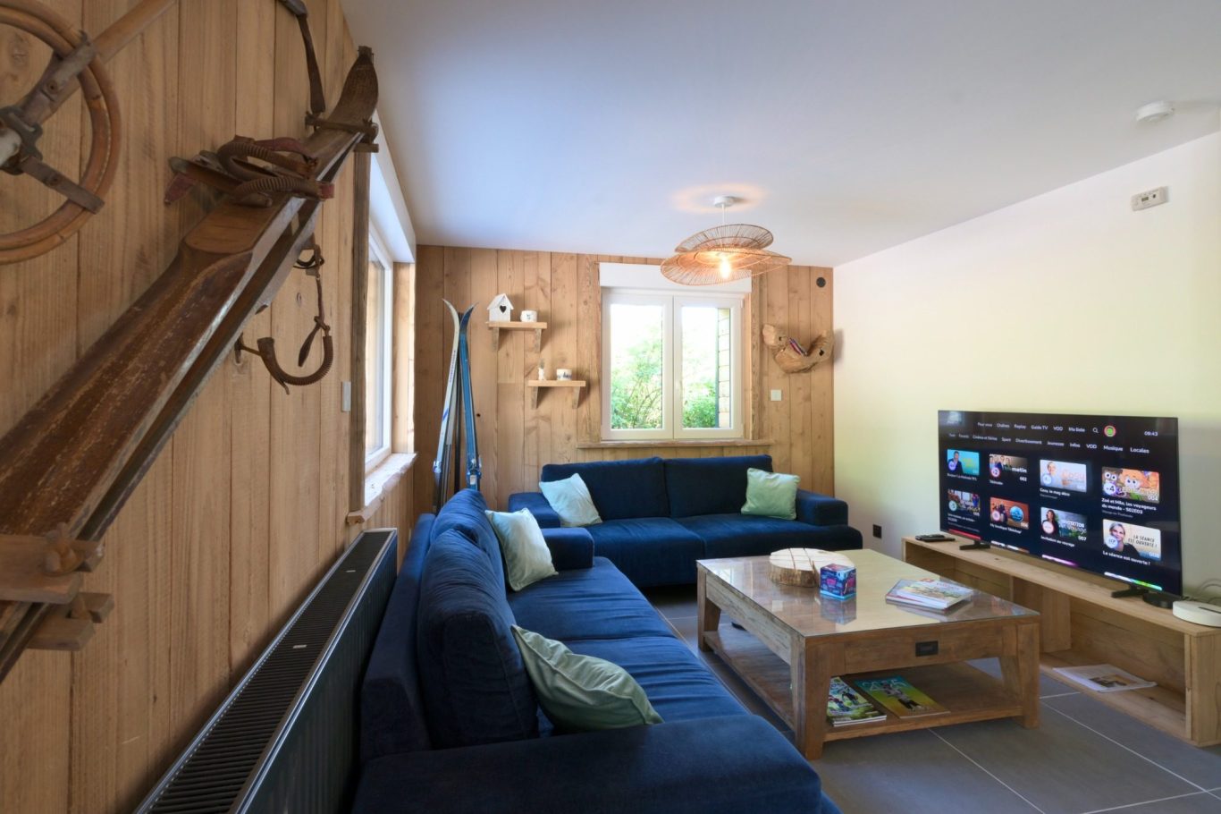 Grande pièce à vivre Chalets des Privilèges - Location saisonnière haut de gamme à Gérardmer